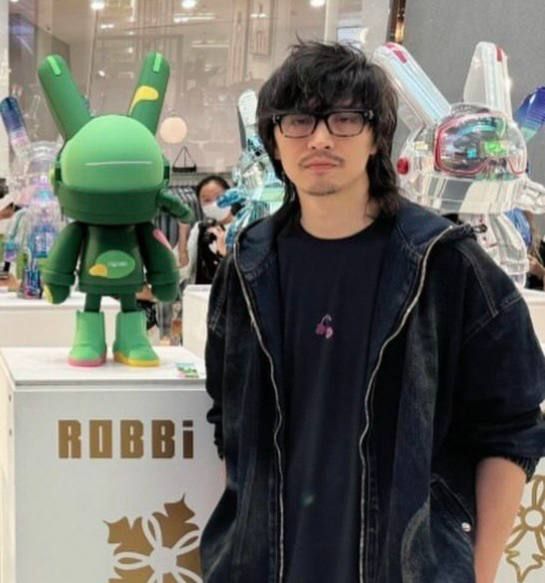 ROBBi