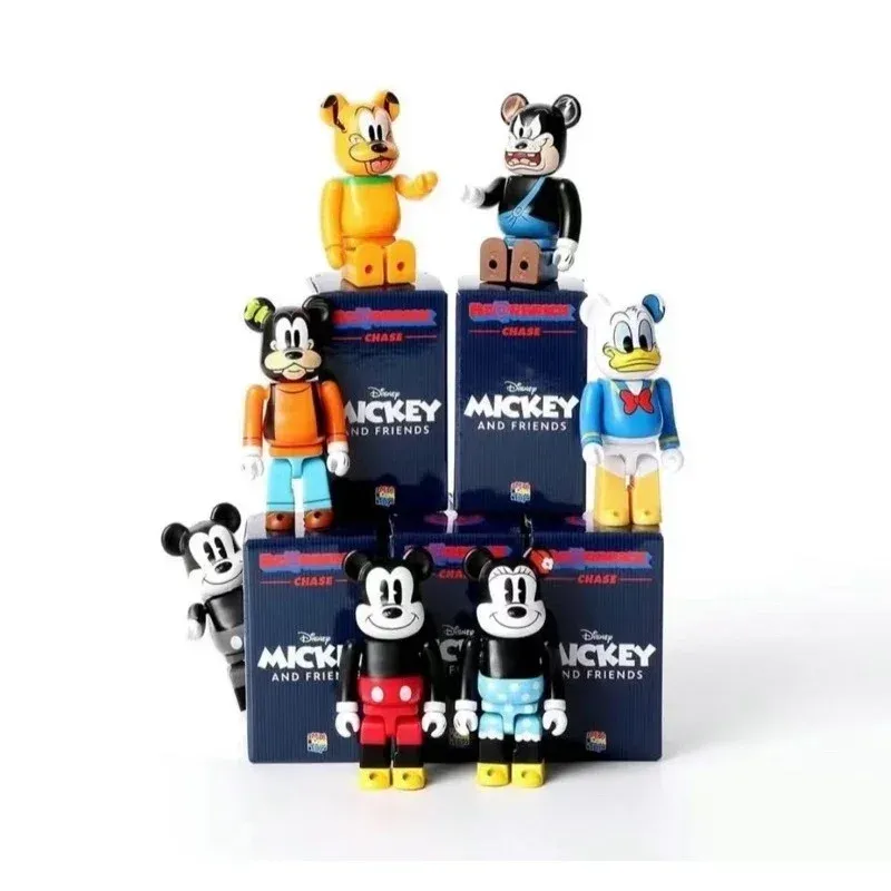 ФИГУРА MEDICOM TOY BEARBRICK CHASE MICKEY AND FRIENDS Коробка-сюрприз 100% 7 СМ