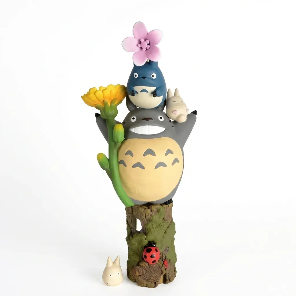 MY NEIGHBOR FIGURINE WITH FLOWER