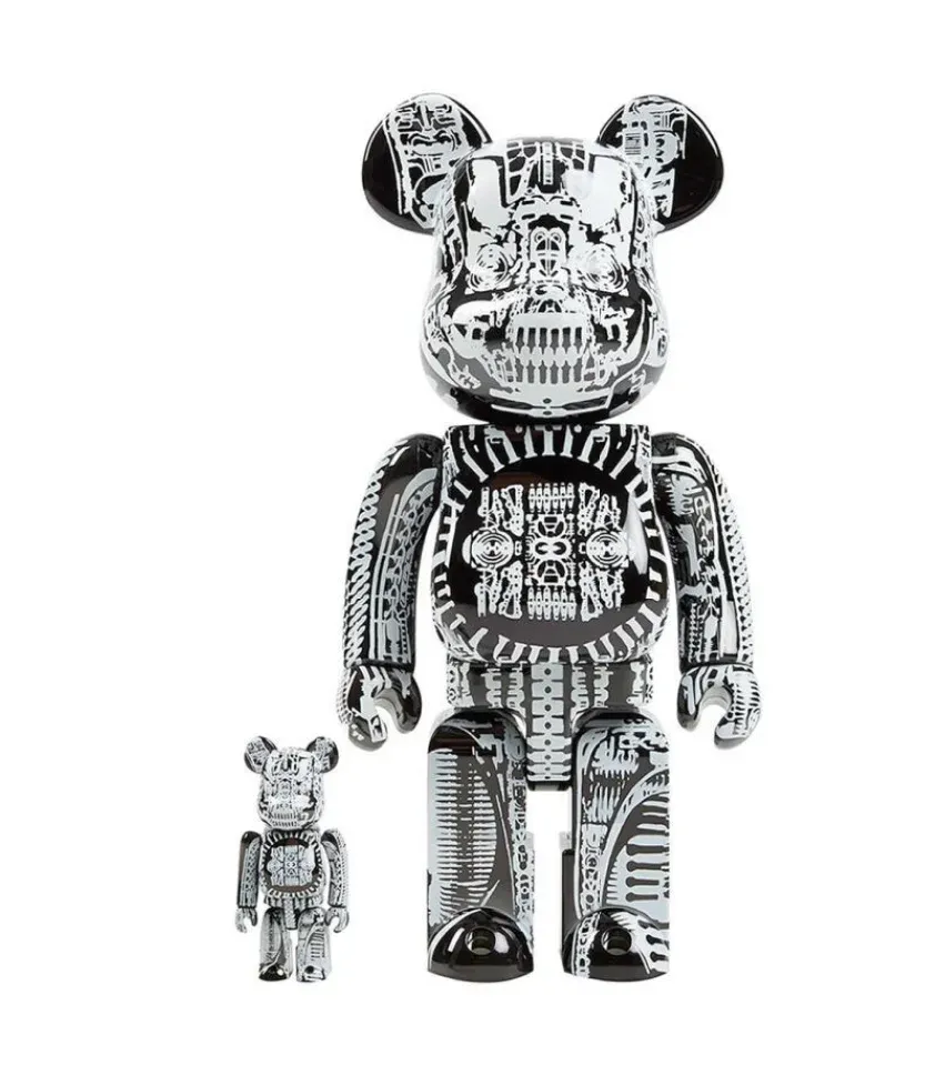 H.R. GIGER BLACK CHROME 100% & 400%